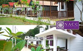 Noor Arfa River Chalet